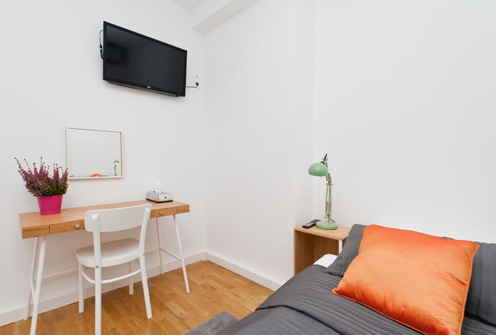 Cozy & Big Rooms In Old Town Krakow Exterior photo